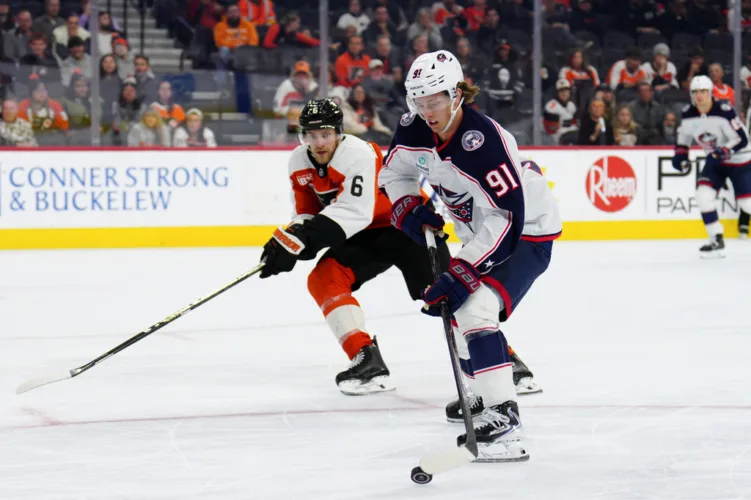 Johnson lifts Jackets to OT win over Flyers